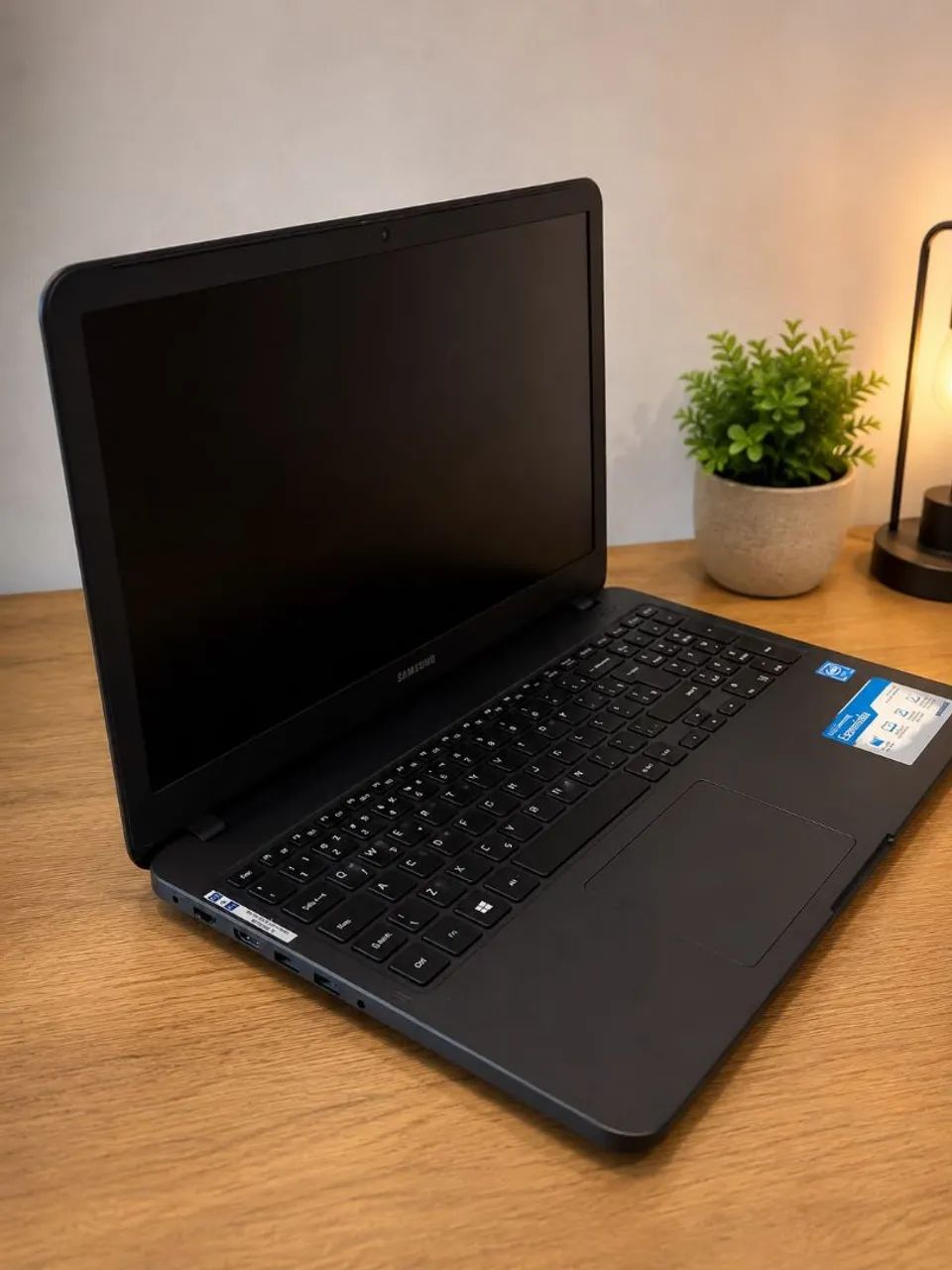 Notebook Samsung Essentials 15,6? - Intel | 4 GB RAM | HD 500 GB - Foto 4