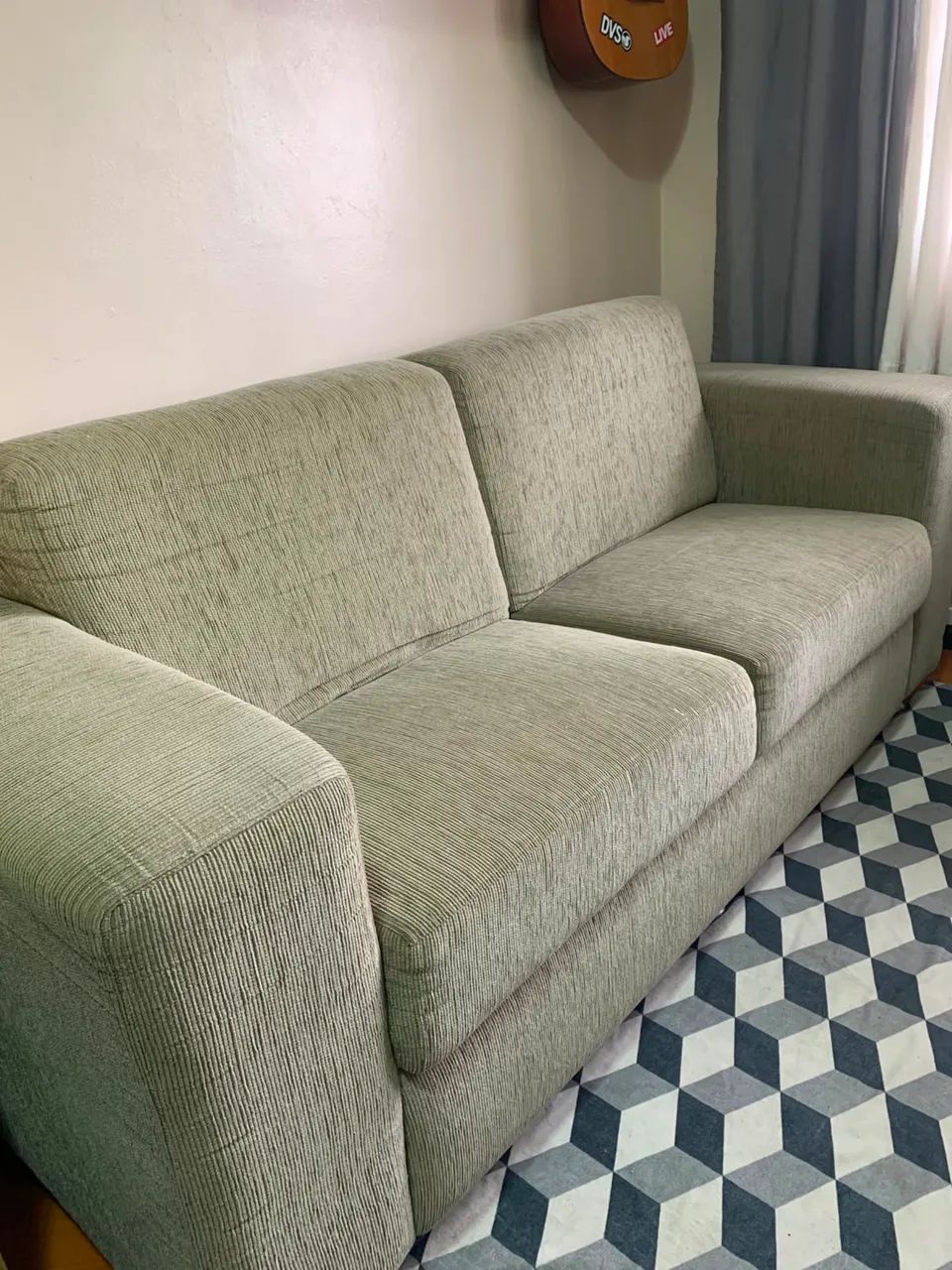 Sofá 3 lugares 