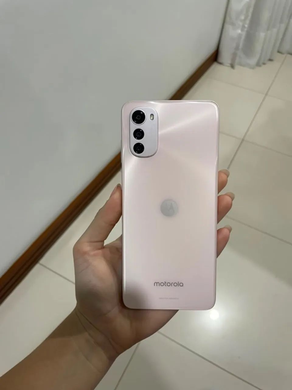 Smartphone motorola E32