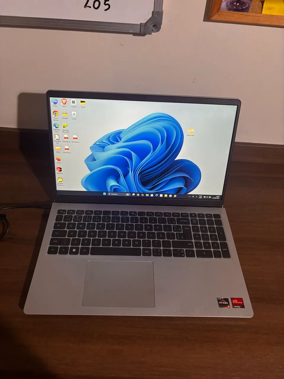 Notebook Dell inspiron 15 - Foto 2