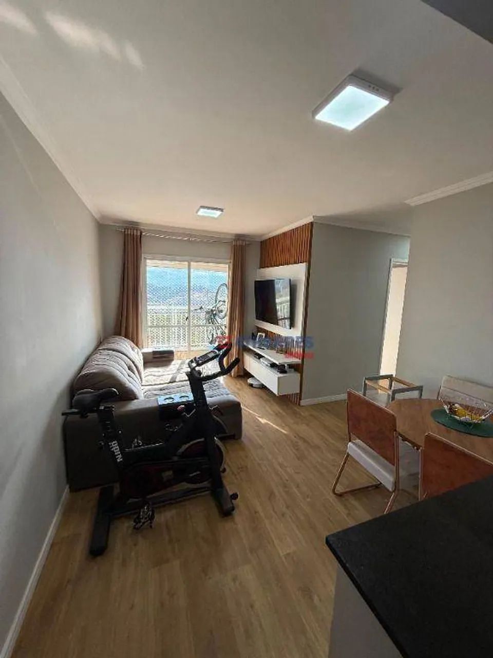 Apartamento com 3 quartos à venda, 70 m²