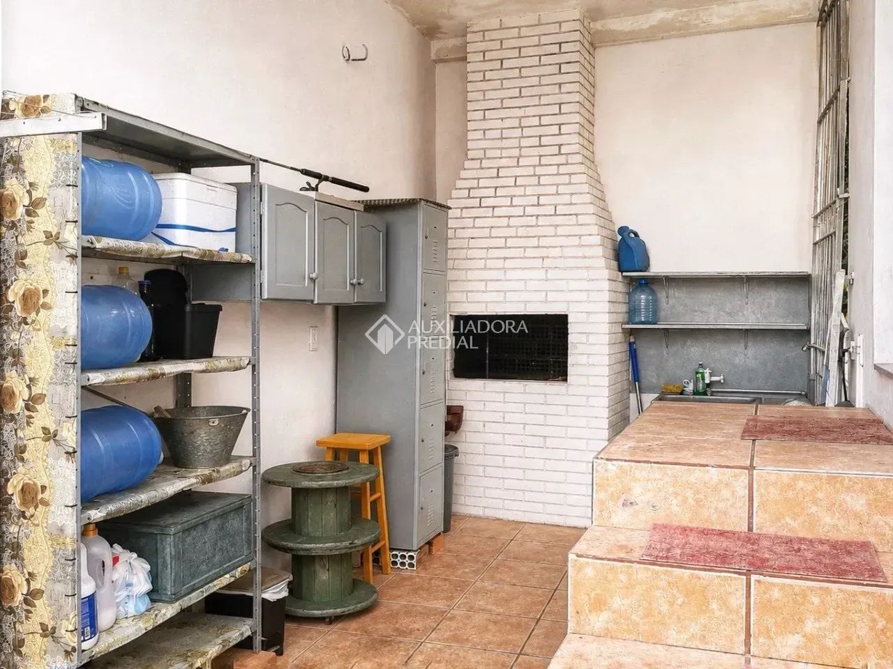 Casa com 6 dormitórios, 3 vagas de garagem no bairro Estreito - Foto 5