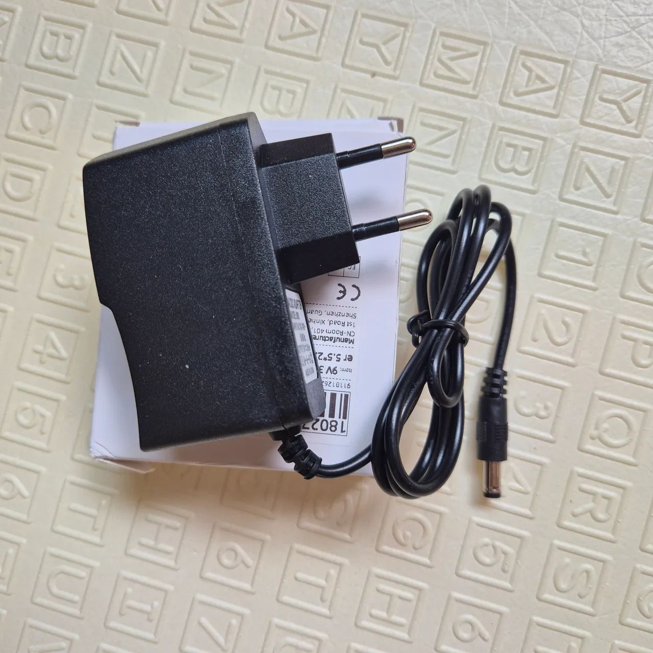 Fonte 9 Volts 300mA DC Power