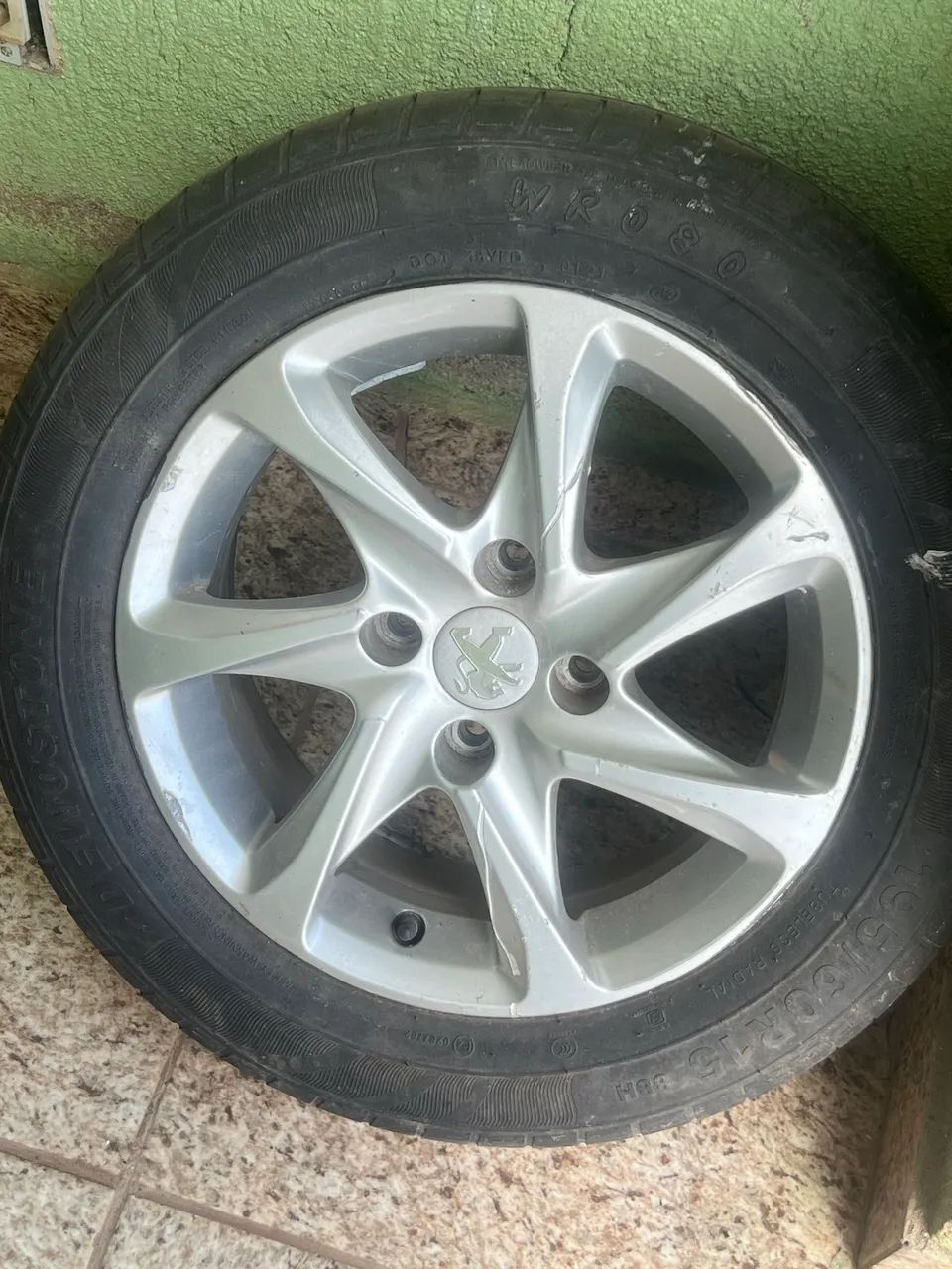 Roda peugeot 208 active original 