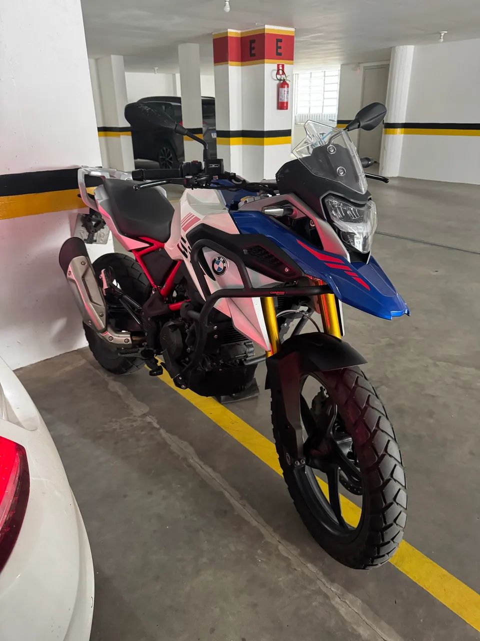 BMW GS 310 Baixo km e revisada - Foto 2
