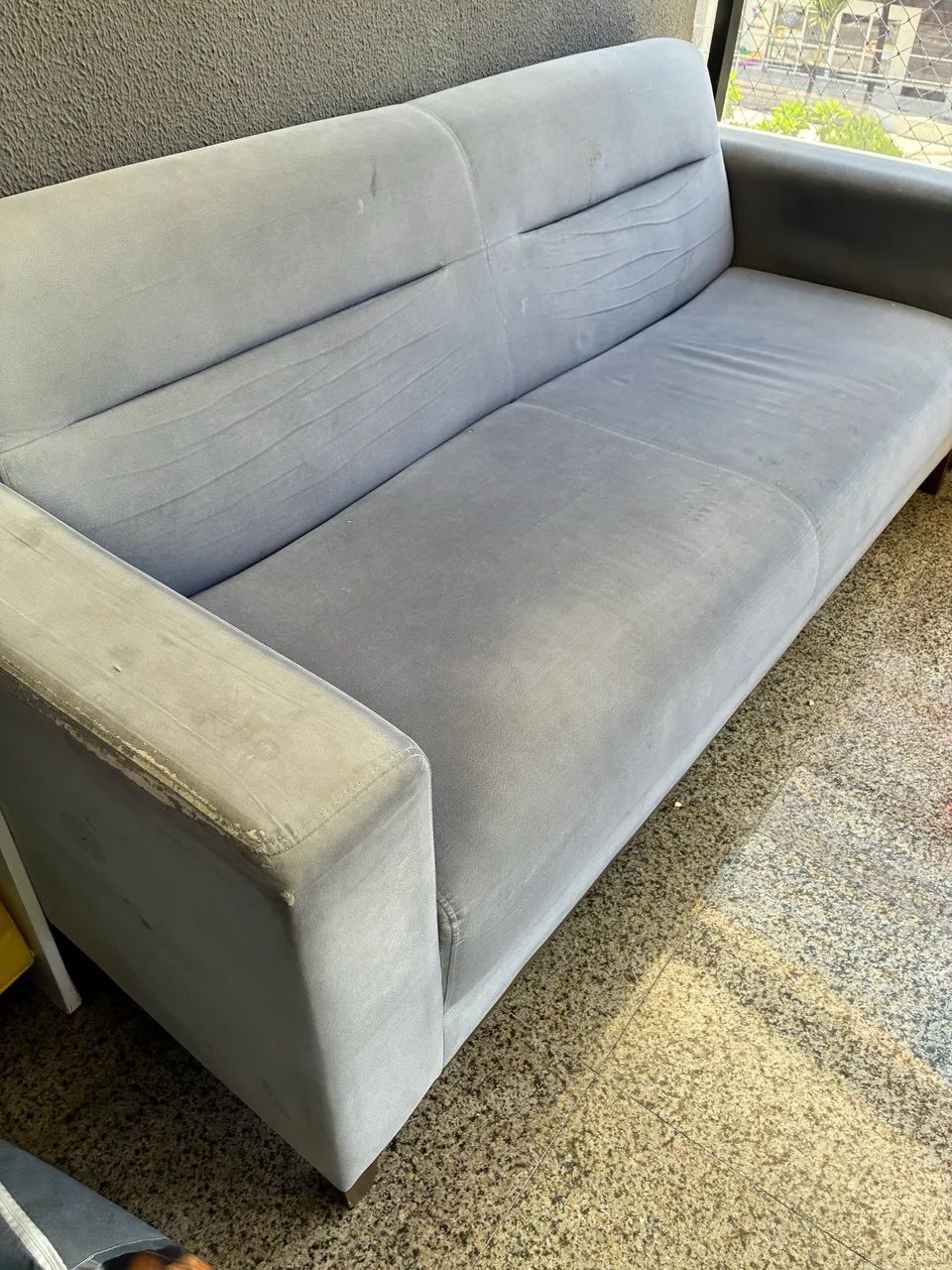 Mesa retangular com banco alemão + sofá suede 3 lugares  - Foto 3