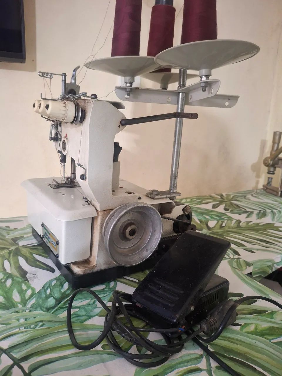 Vendo máquina colarete 