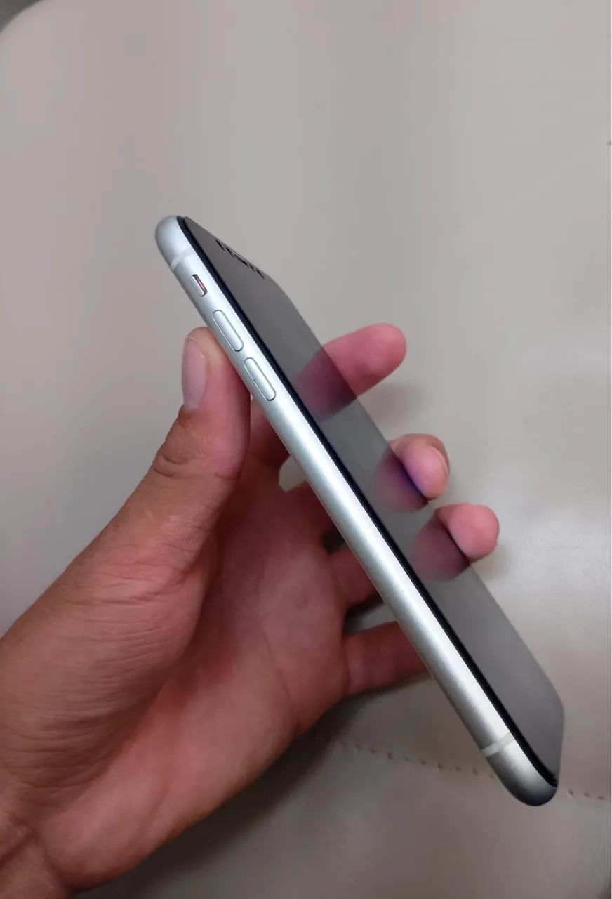 iPhone 11 128 gnomos - Foto 2