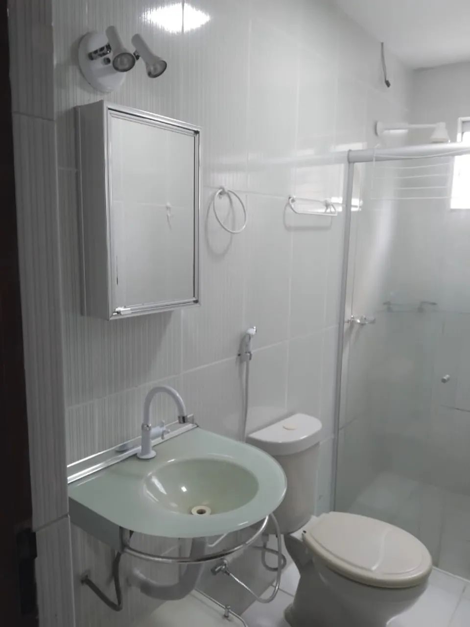 APTO ALUGO RESIDENCIAL AUG. MONTENEGRO 3 - Foto 5