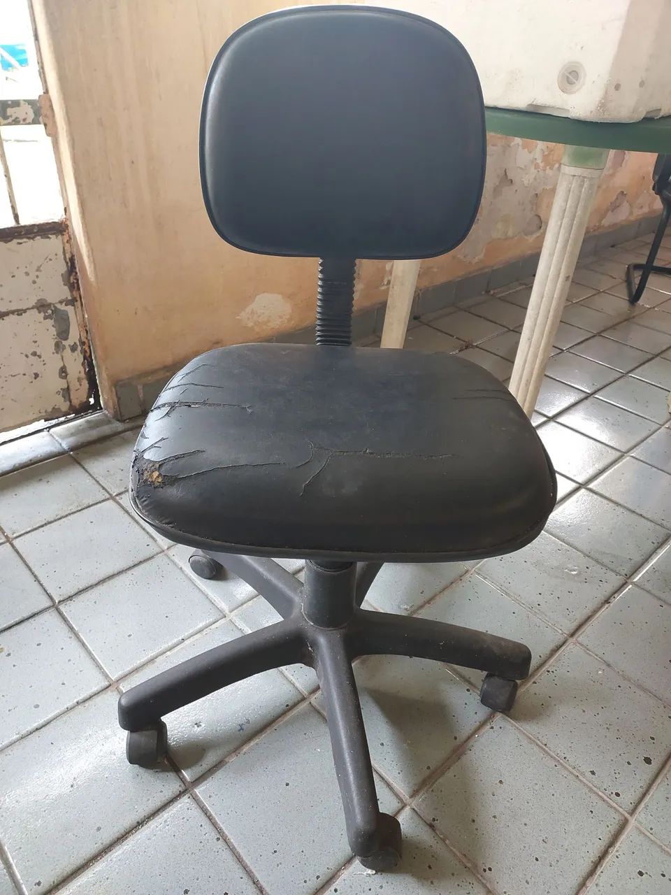 CADEIRAS PARA ESCRITÓRIO  - Foto 3