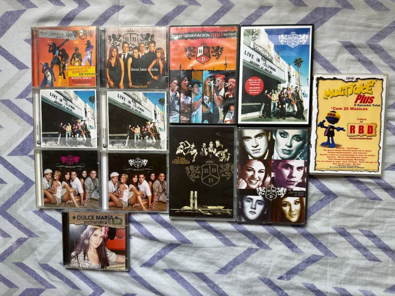 COLEÇÃO RBD - REBELDE (ÚLTIMOS ITENS)