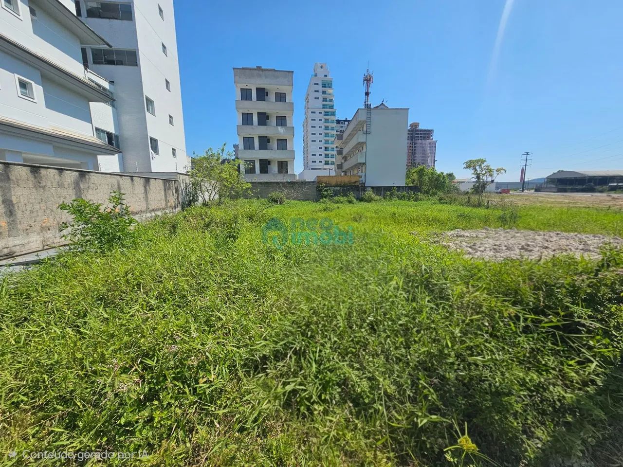 Terreno em Cidade Universitária Pedra Branca - Palhoça