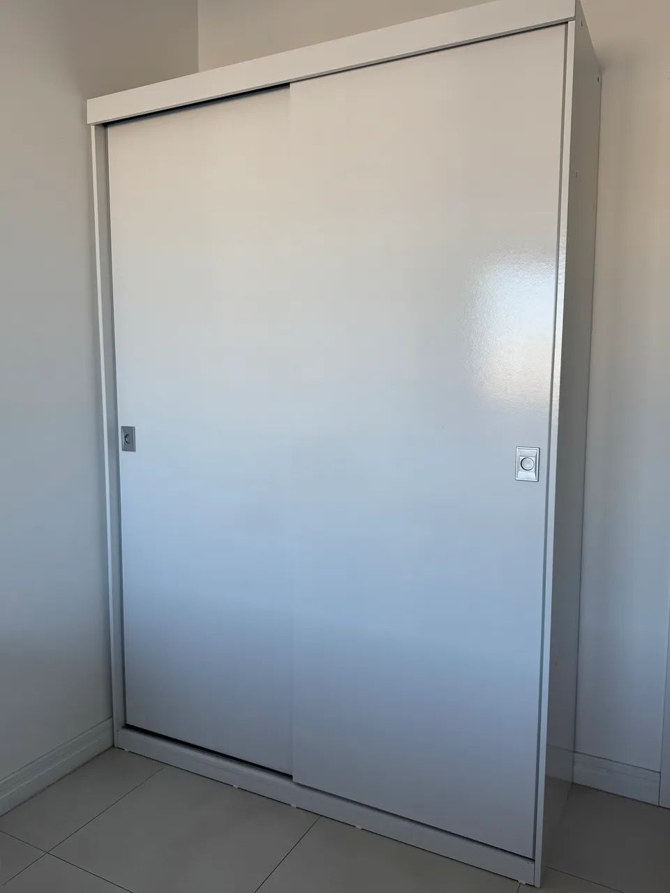 Guarda roupa 2 portas