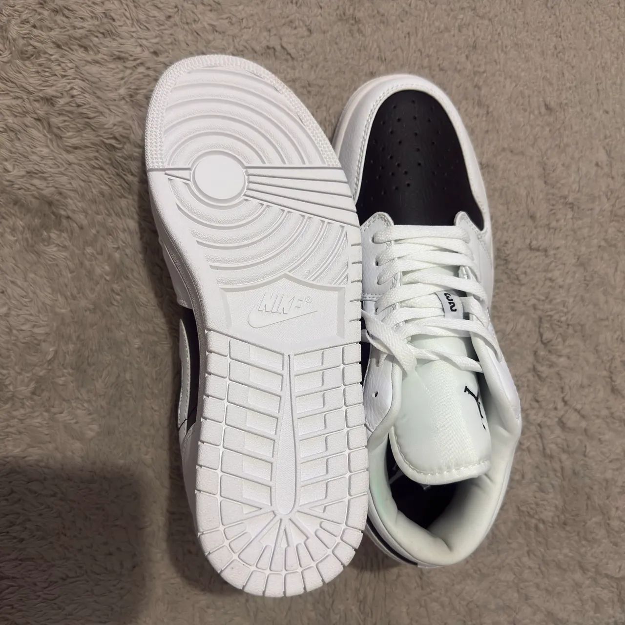 Tenis Nike Air Jordan Low 1 - Foto 3