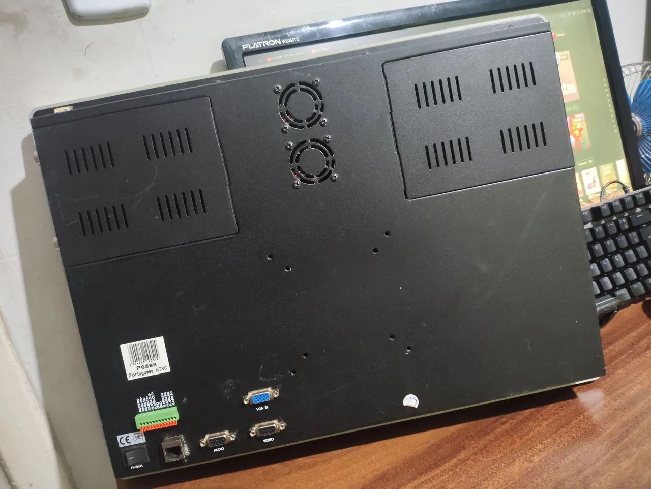 Monitor LCD com DVR Integrado 8 Canais H.264 para CFTV - Project System - Foto 2