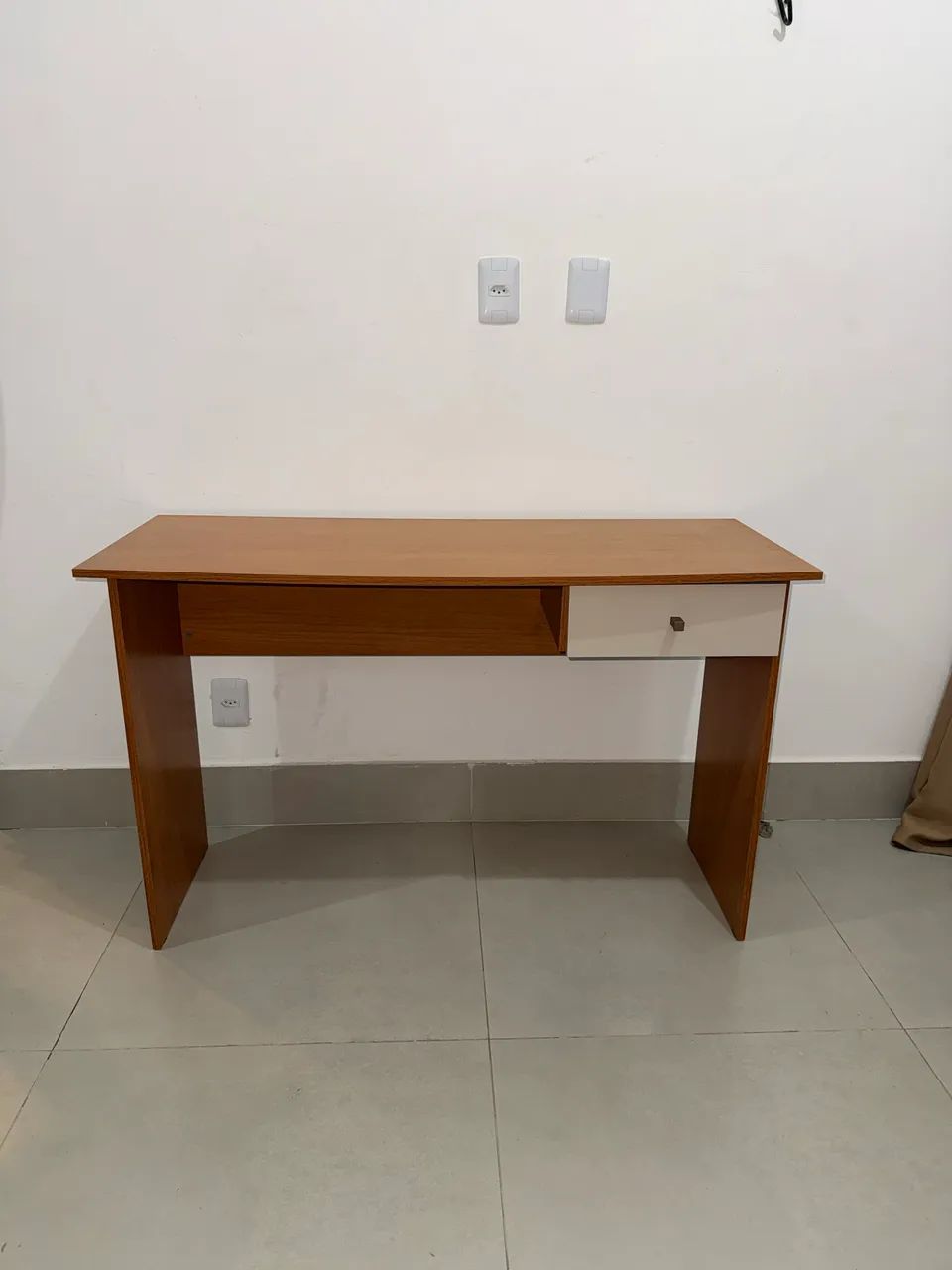 MESA ESCRIVANINHA