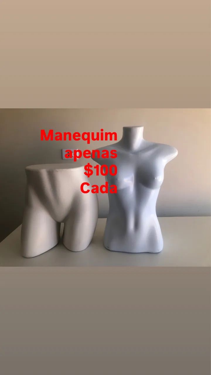 Manequim e cadeira