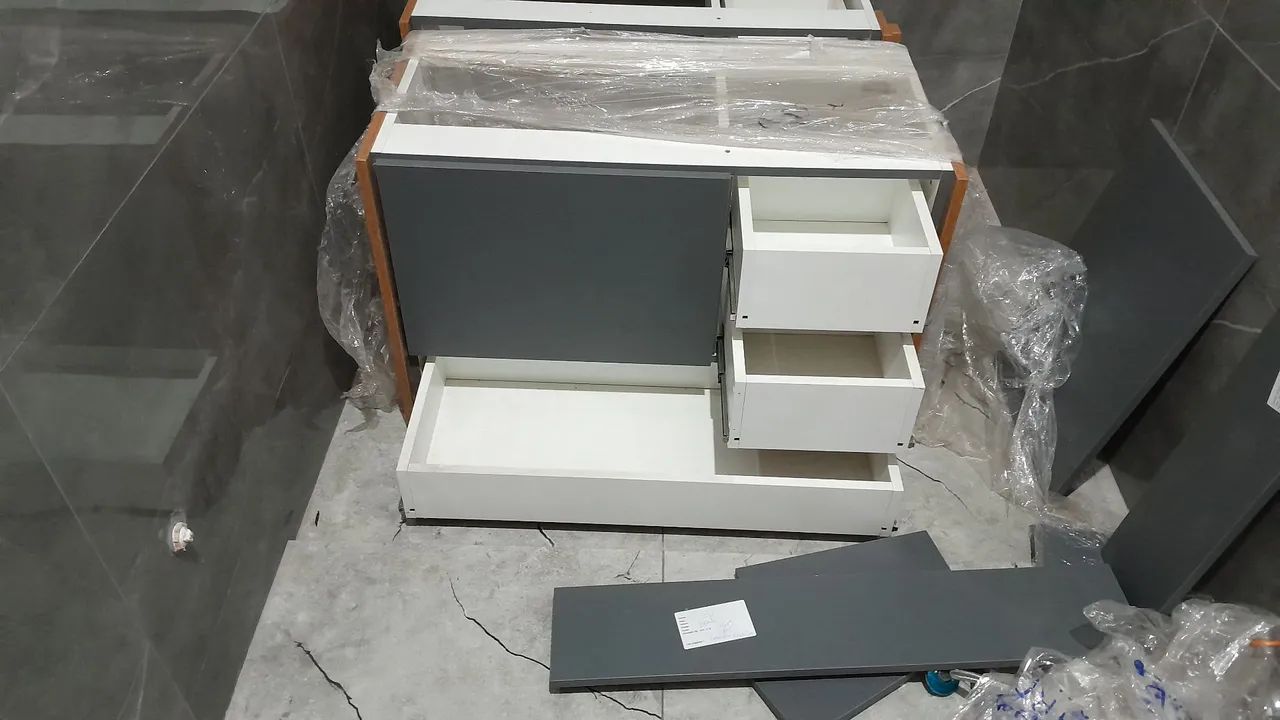 Bancada de banheiro em móvel planejado 
