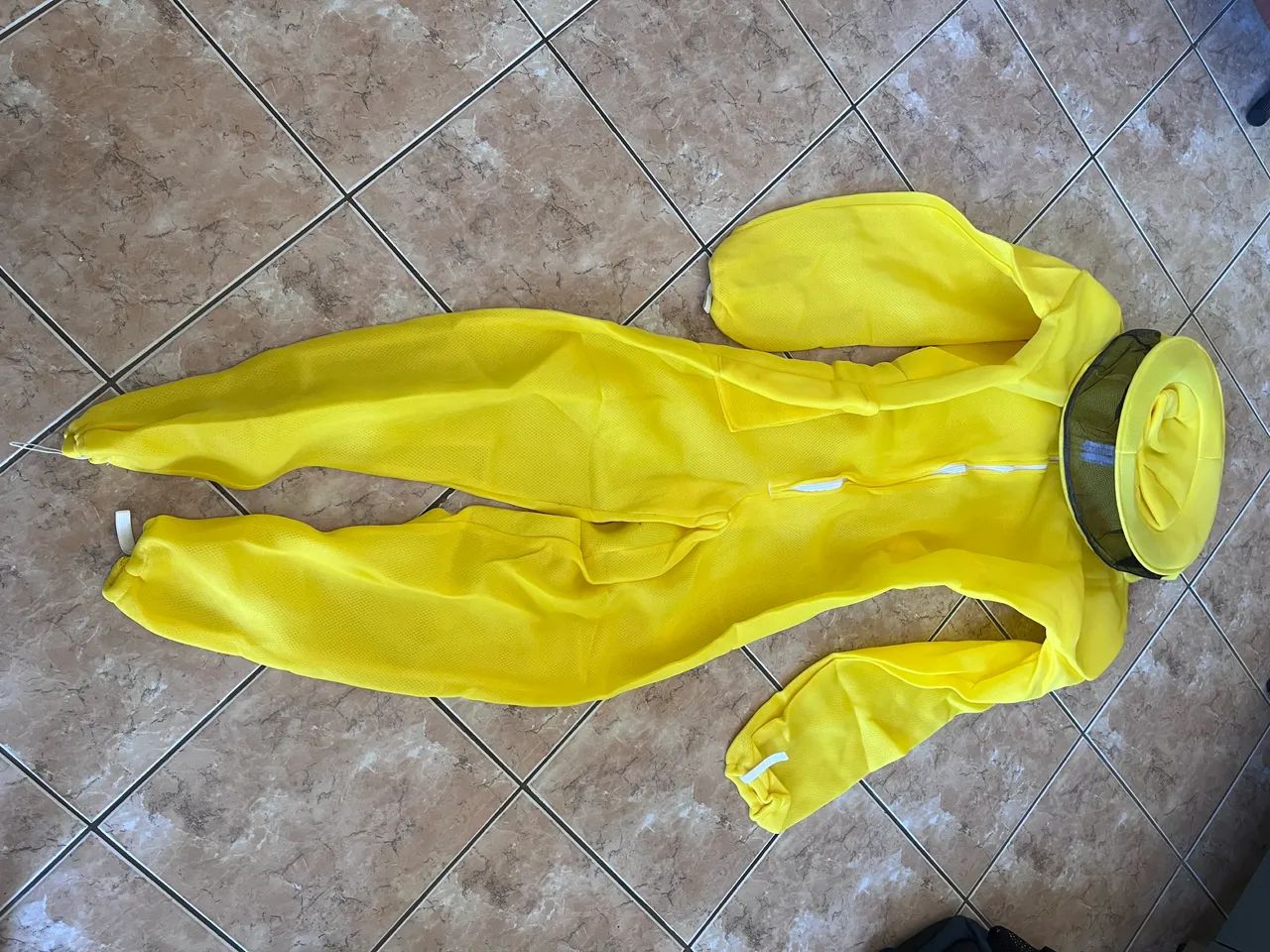 Macacão antiferroada APIs 1,70/90kg amarelo - Foto 2