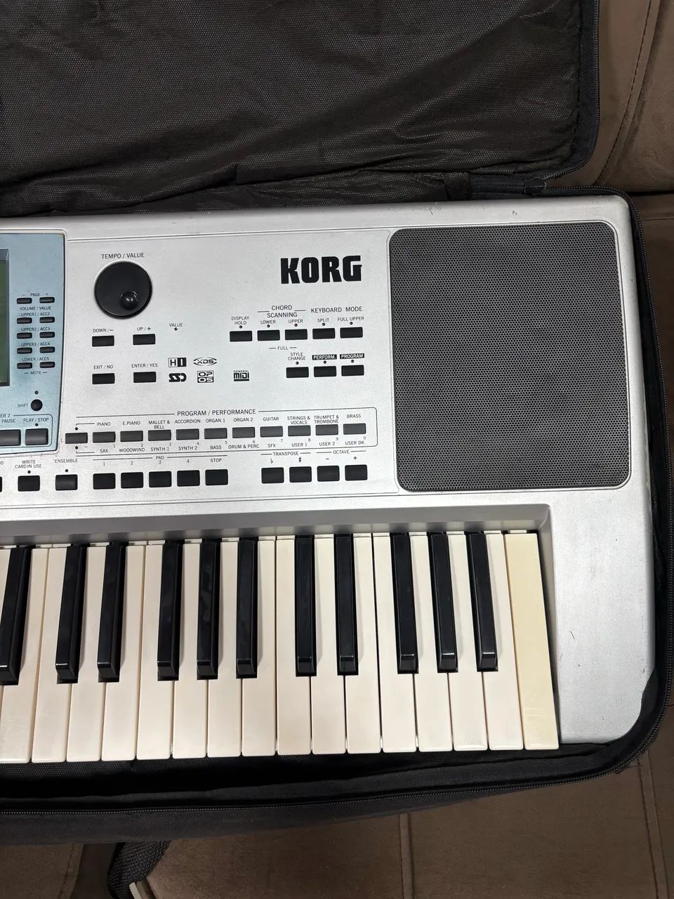 Teclado korg pa50  - Foto 3