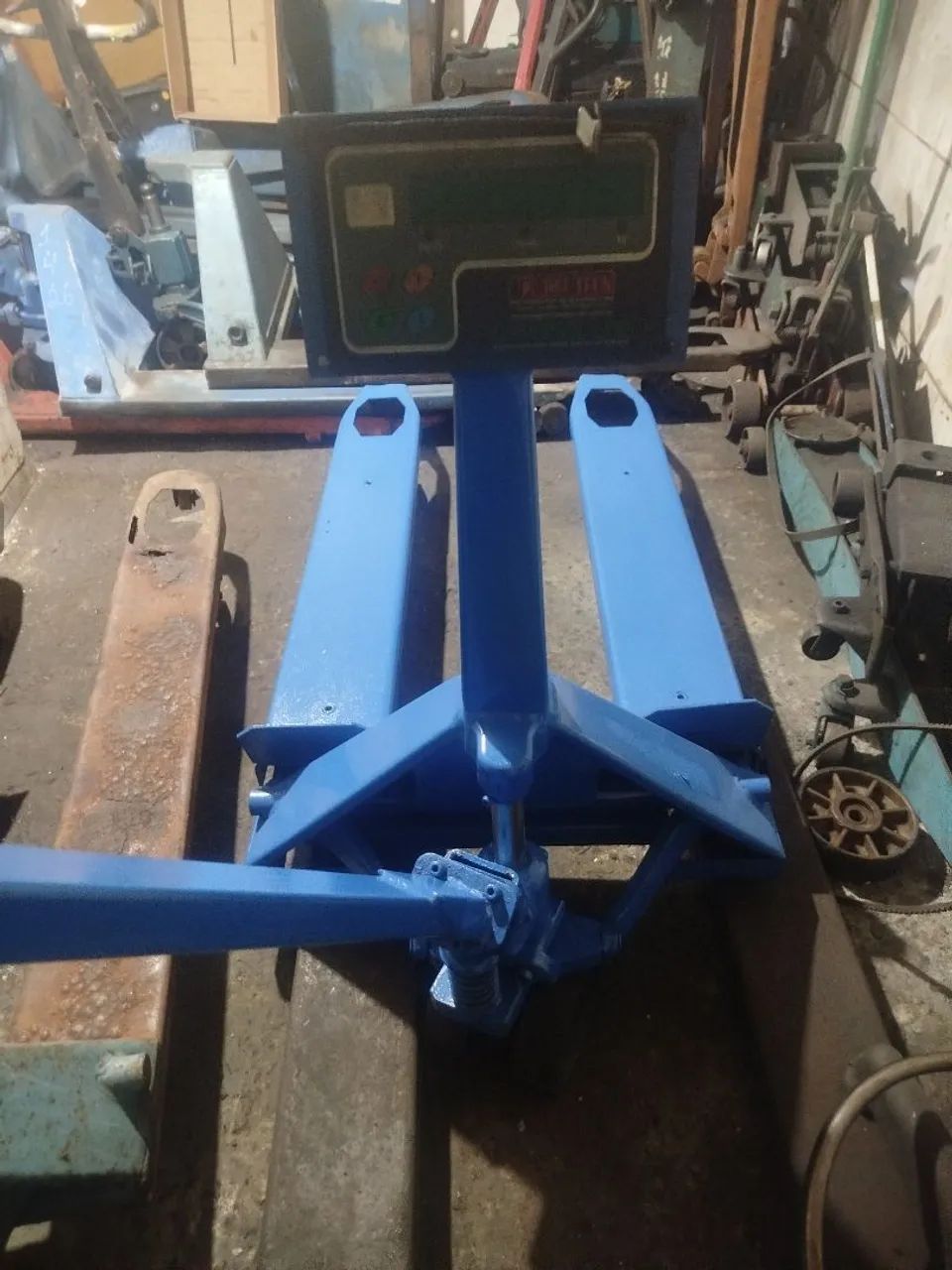 Paleteira com balança 