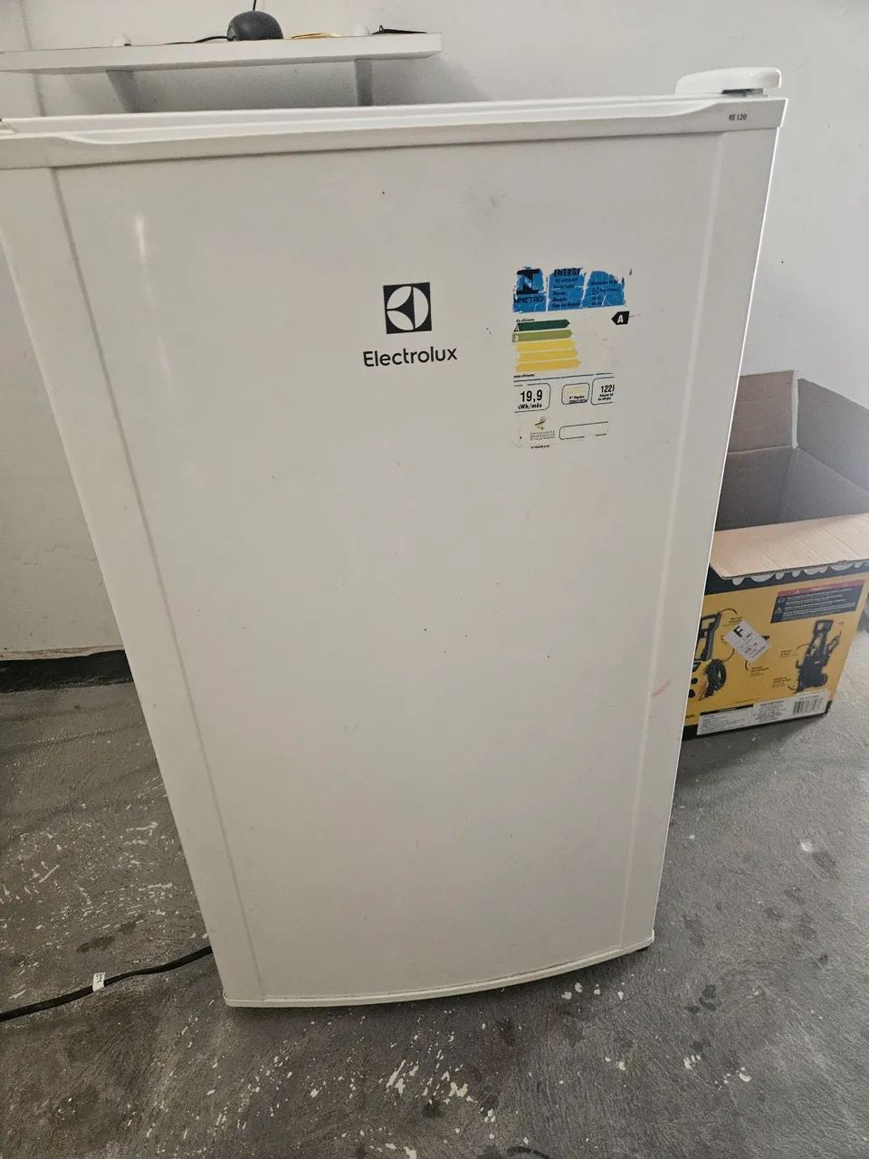 Frigobar Electrolux