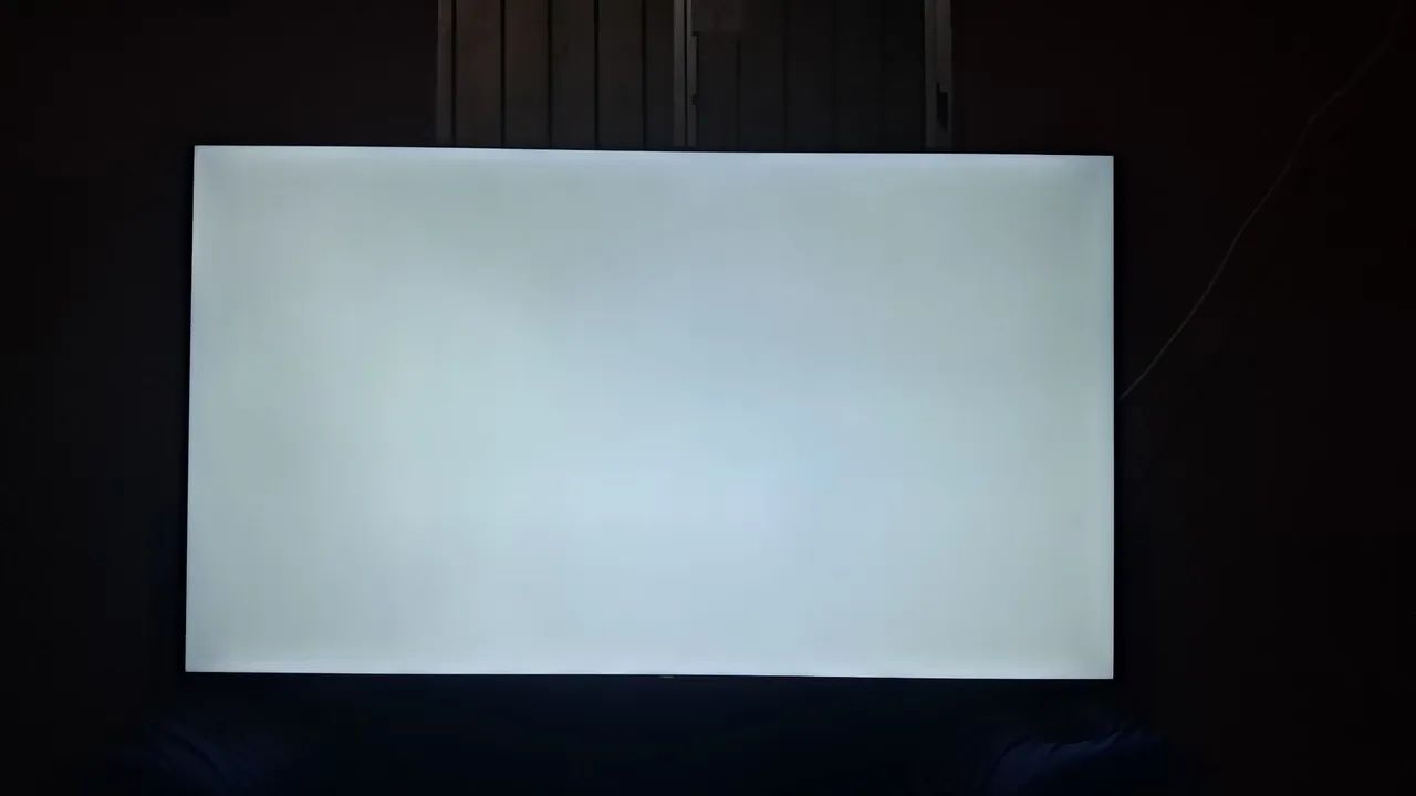 Vendo uma LED TV de 58 polegadas da marca PHILIPS, ela está com defeito, mais tem concerto - Foto 3