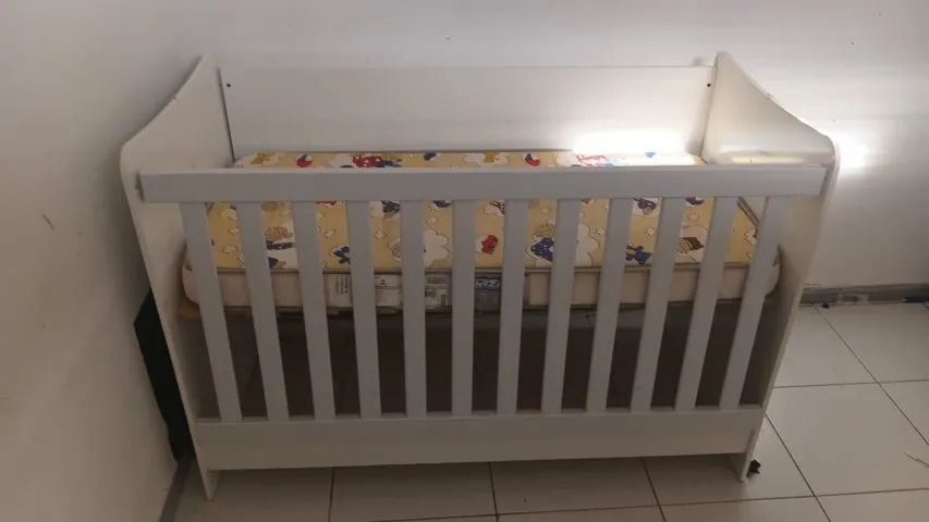 Berço infantil americano, vira cama - Foto 2