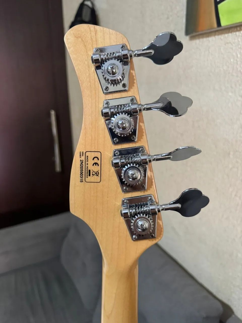 Baixo sire v7 Marcus miller 4 cordas 2020 - Foto 3