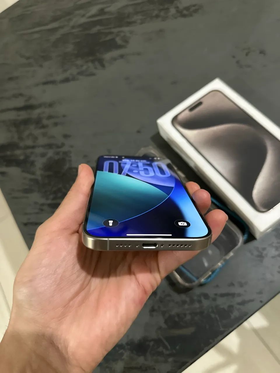 iPhone 15 pro Max com caixa  - Foto 3