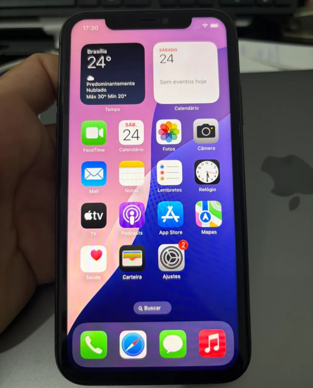 iPhone 11 128GB · Todo original, sem riscos
