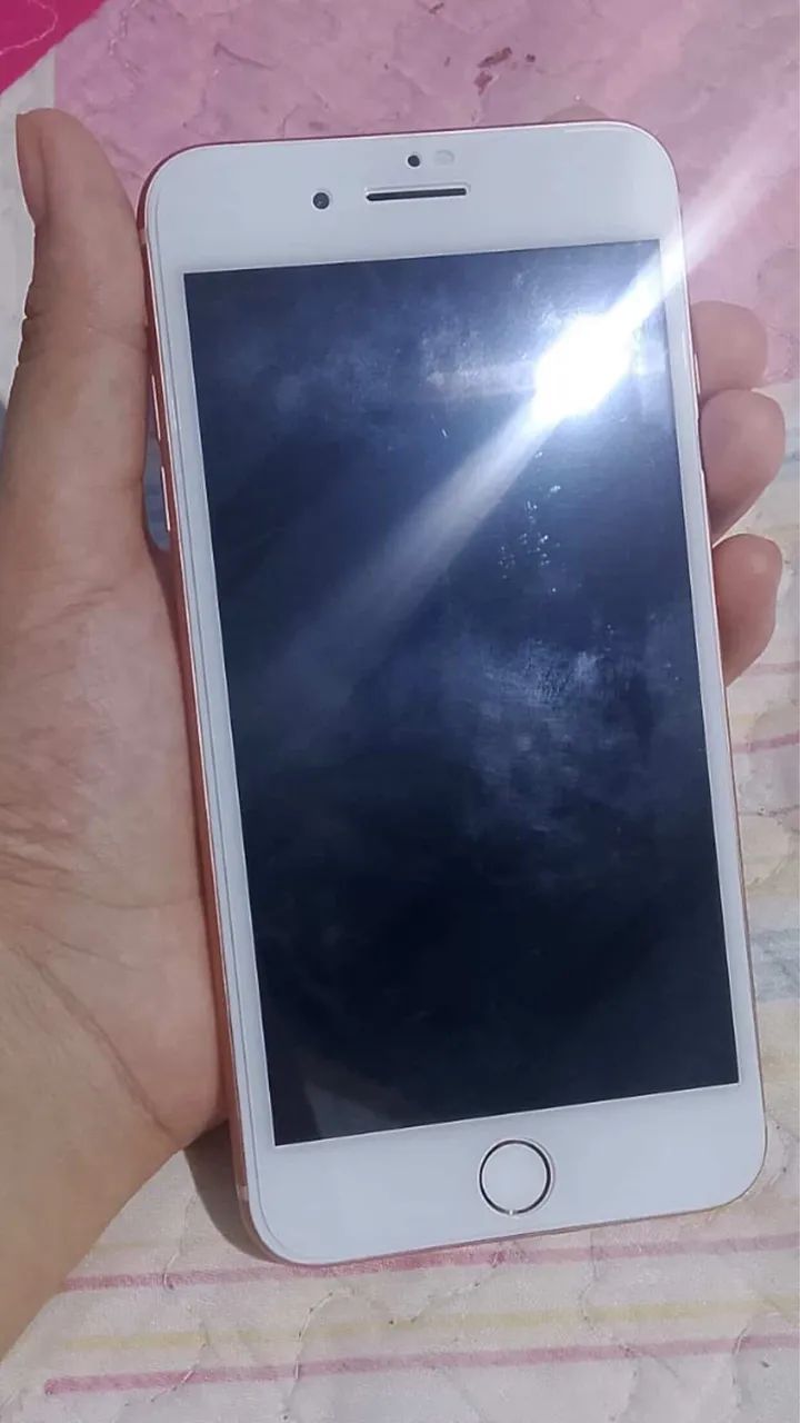 Iphone 8 plus 64g rose - Celulares e Smartphones - Vicente Pinzon