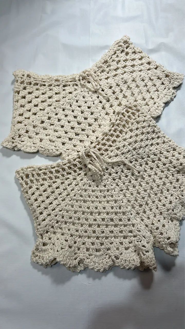 Short em crochê 