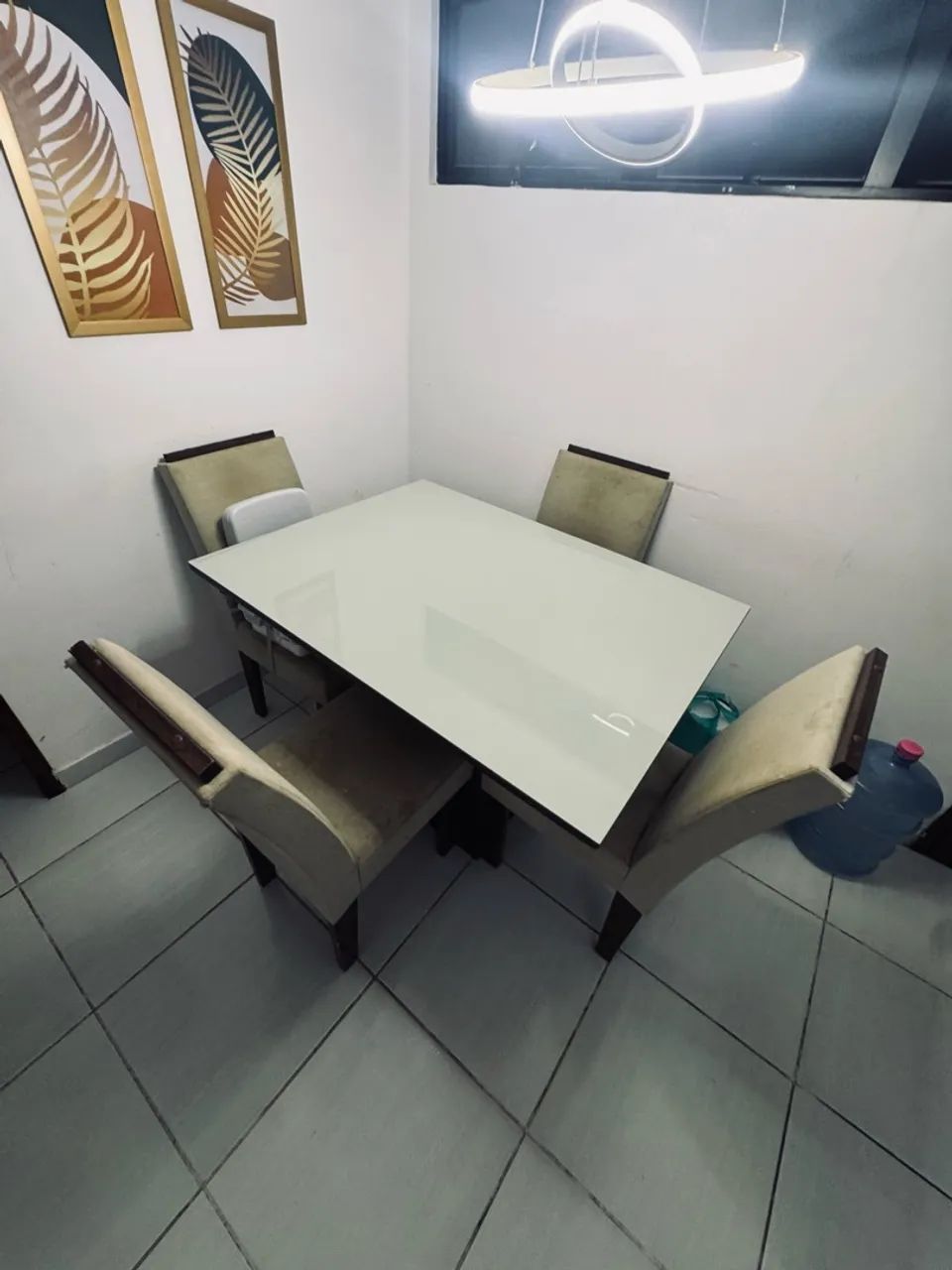 VENDO CONJUNTO DE MESA E CADEIRA  - Foto 3