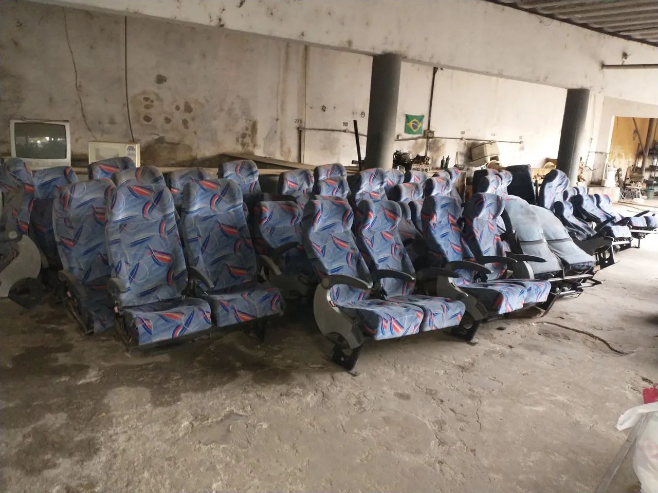 Jogo de Bancos para ônibus  - Foto 2