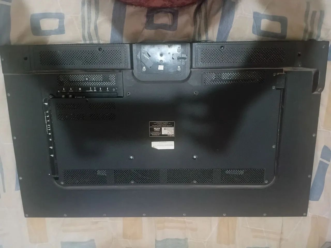 Vendo duas TVs uma LG 32 outra pholco 42 polegadas  - Foto 5