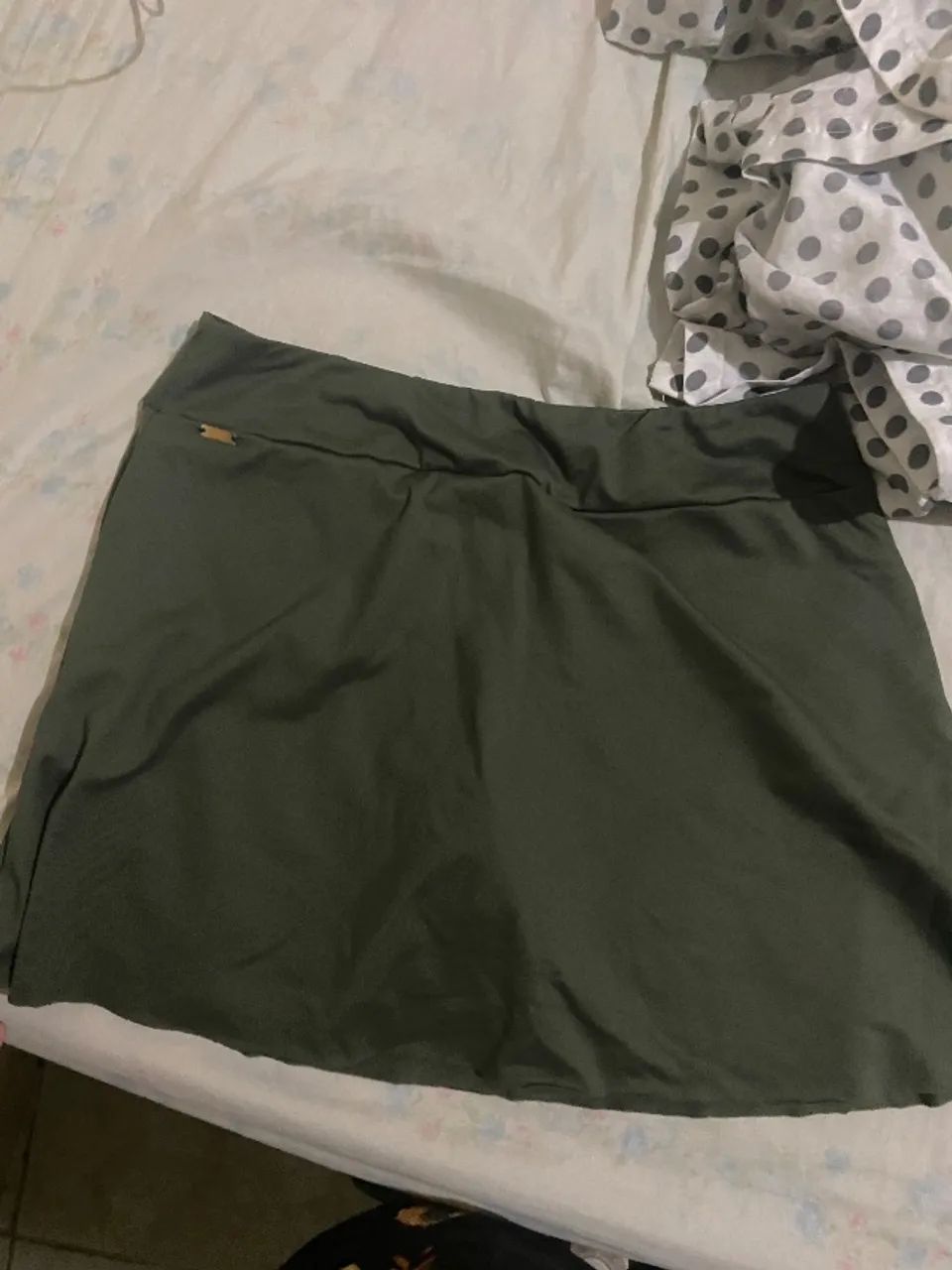 Vendo short saia LIVE