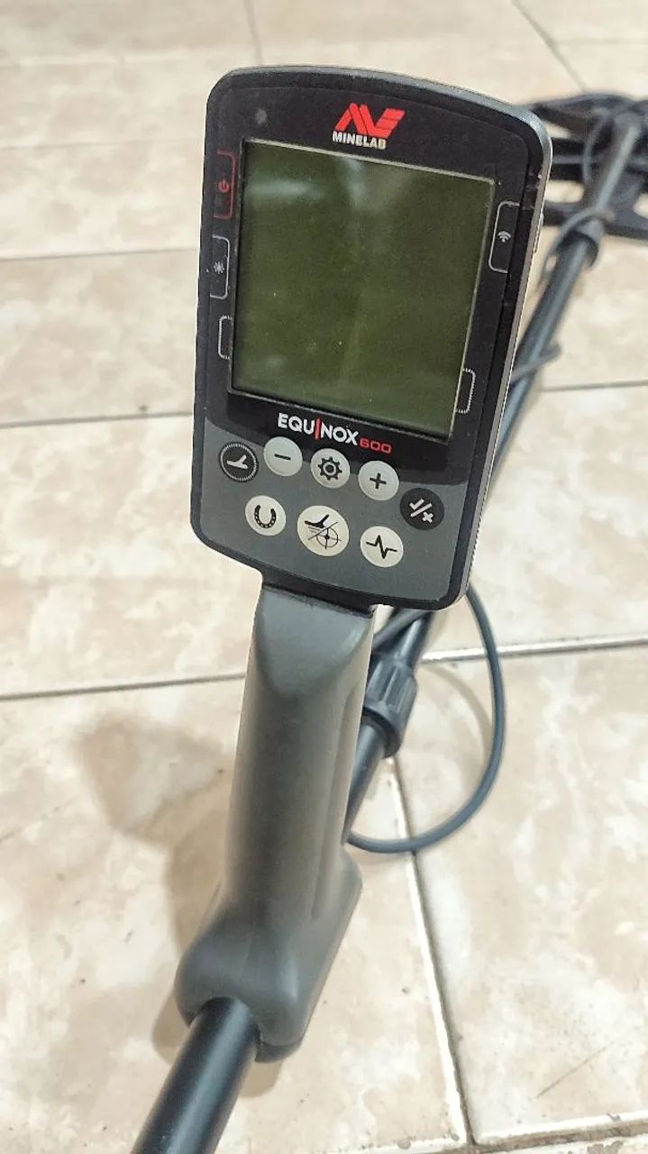 Detector de metais Minelab Equinox 600 - Foto 3