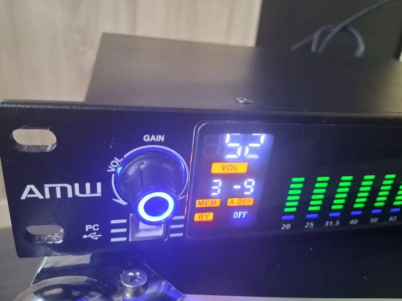 Equalizador Grafico digital,  31 bandas , Led com Gate - Foto 5