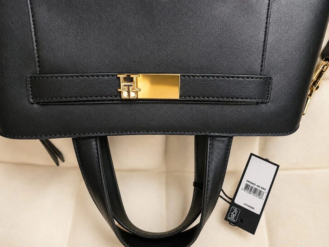 Bolsa Tommy Hilfiger Original Preta - Nunca Usada com Etiquetaa - Foto 2