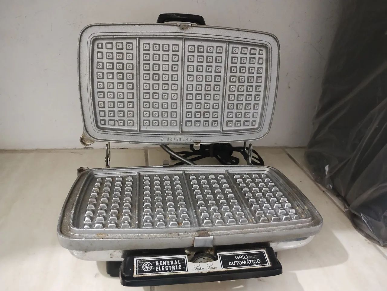 Grill Elétrico 