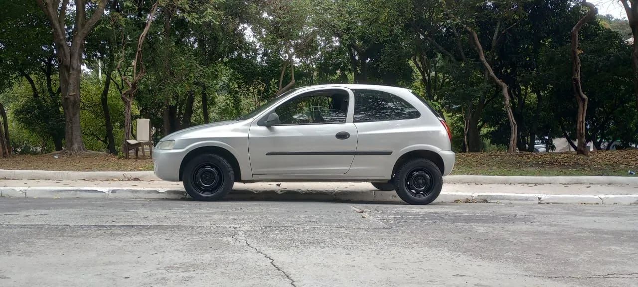 Chevrolet Celta 1.0/super/n.piq.1.0 MPFI VHC 8V 3P 2005