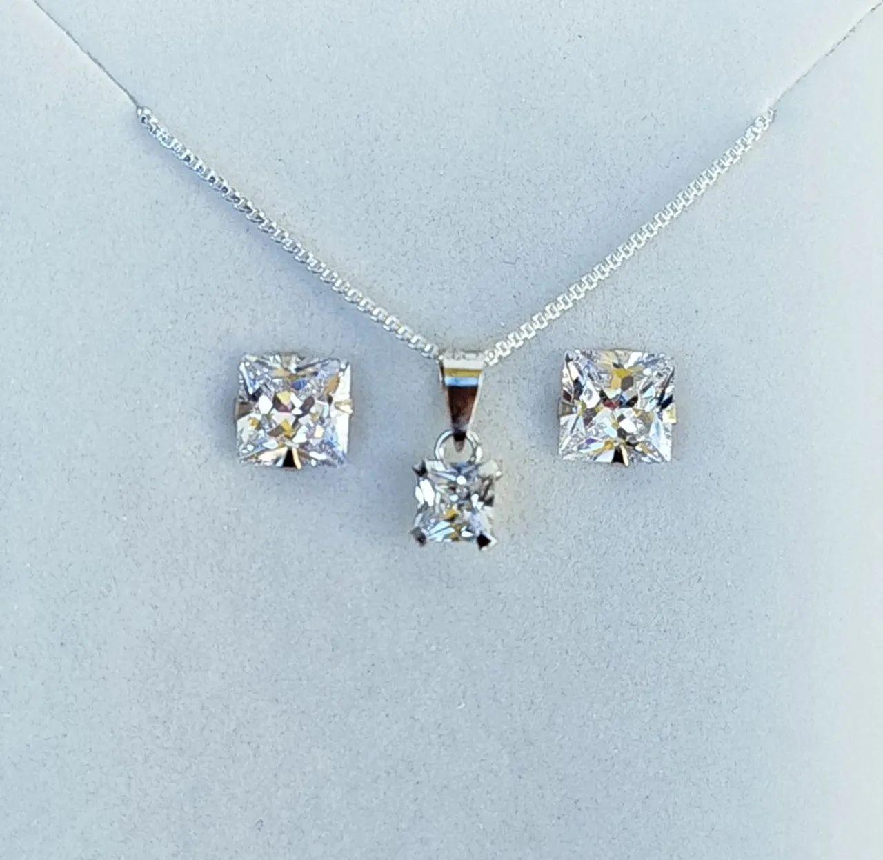 Conjunto quadrado de Prata 925