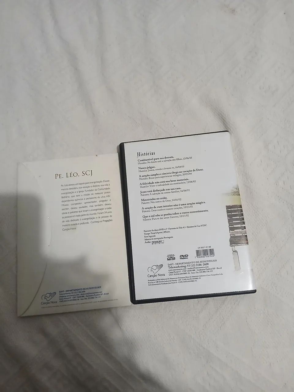 DVD - Aprendendo com as Histórias de Padre Léo - Foto 2