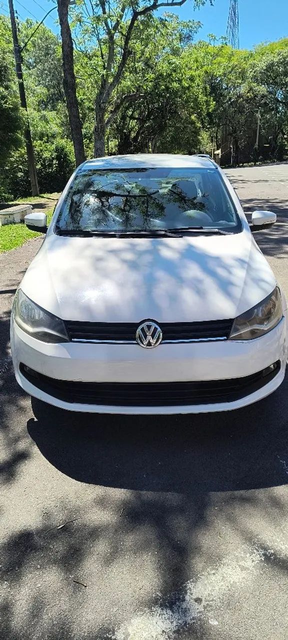 Volkswagen Voyage 2016
