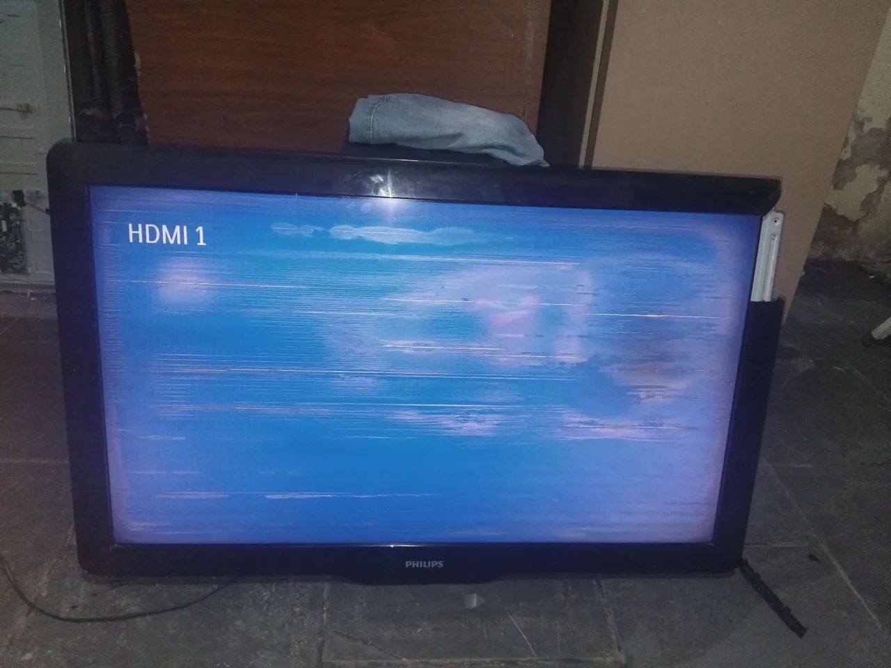 Tv Philips 40pfl3606d com manchas na tela 422080316200069121
