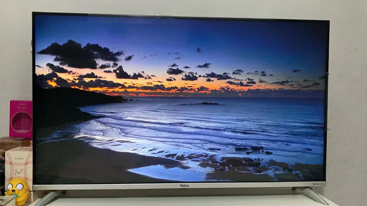 Linda tv smart borda infinita 43 polegadas Philco Roku  - Foto 3