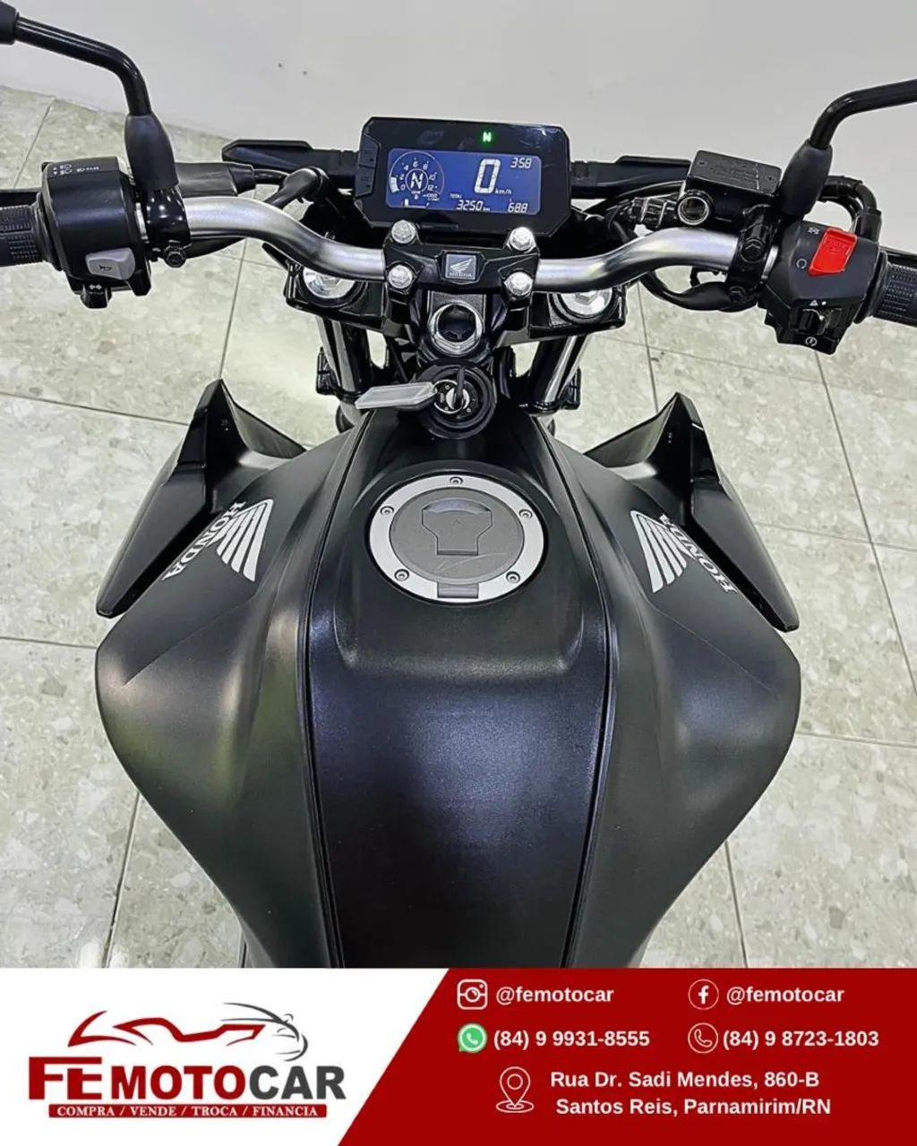 HONDA CB300F 2025 - Foto 5