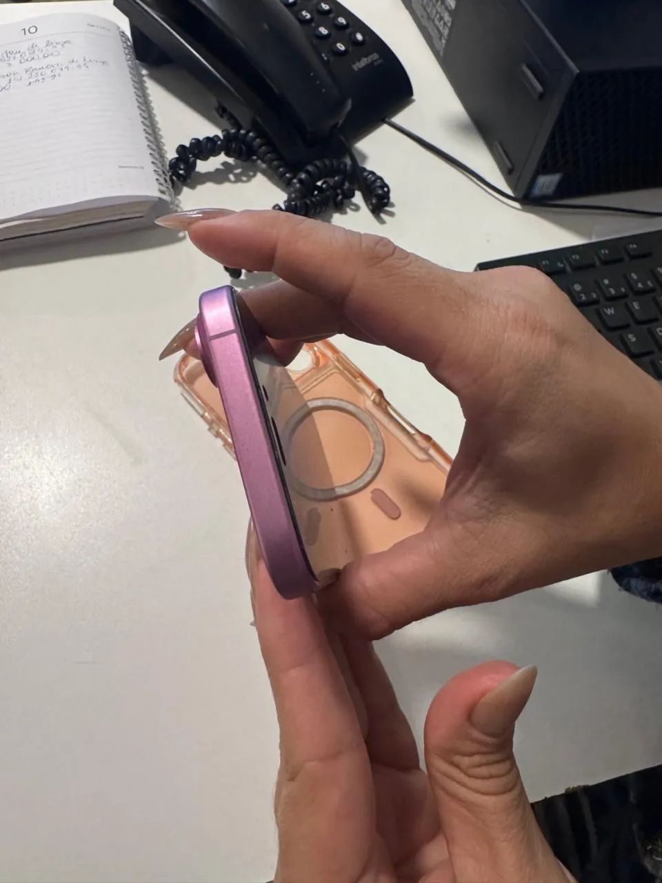 Vendo iPhone 16 Rosa (256 GB)  - Foto 5