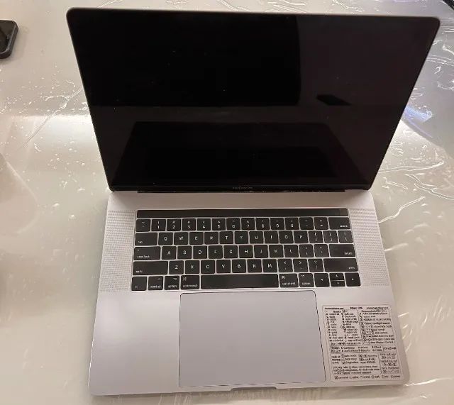 MacBook Pro 15,4" (2016) 